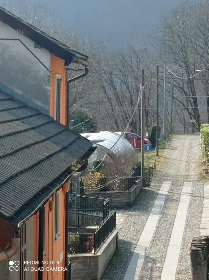 Da Nonna Pina Leilighet Cossogno Eksteriør bilde